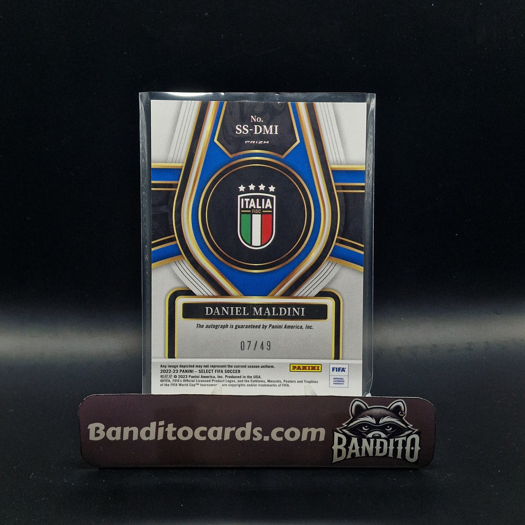 2022-23 Panini Select Daniel Maldini auto /49 - Italy