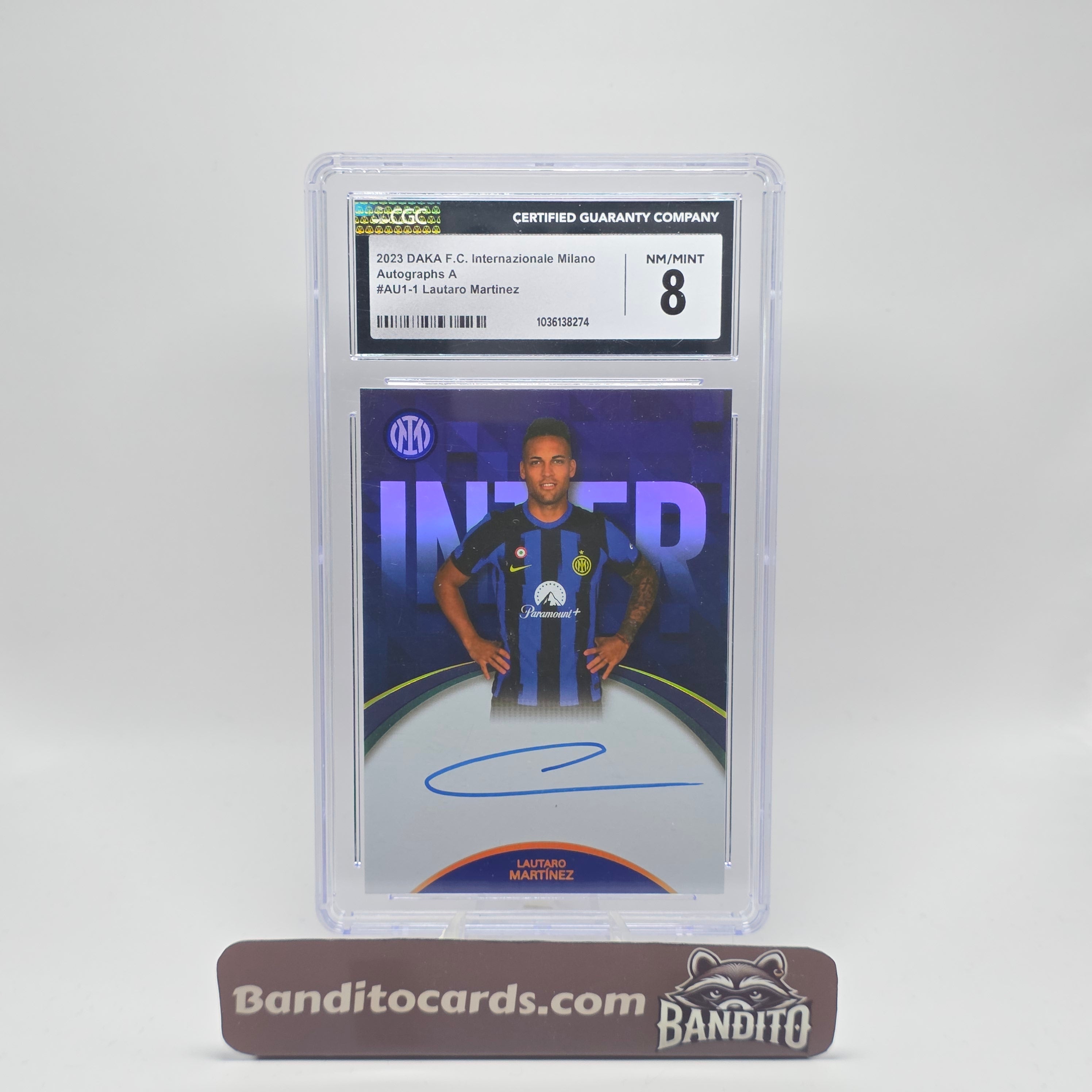 2023 Daka Inter Lautaro Martinez auto on card /70 - CGC 8