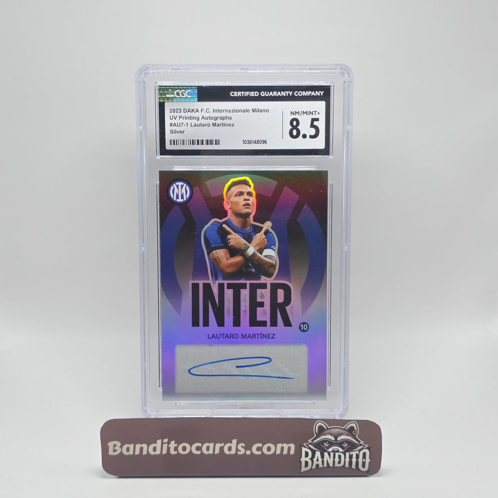 2023 Daka Inter Lautaro Martinez auto /23 - CGC 8.5