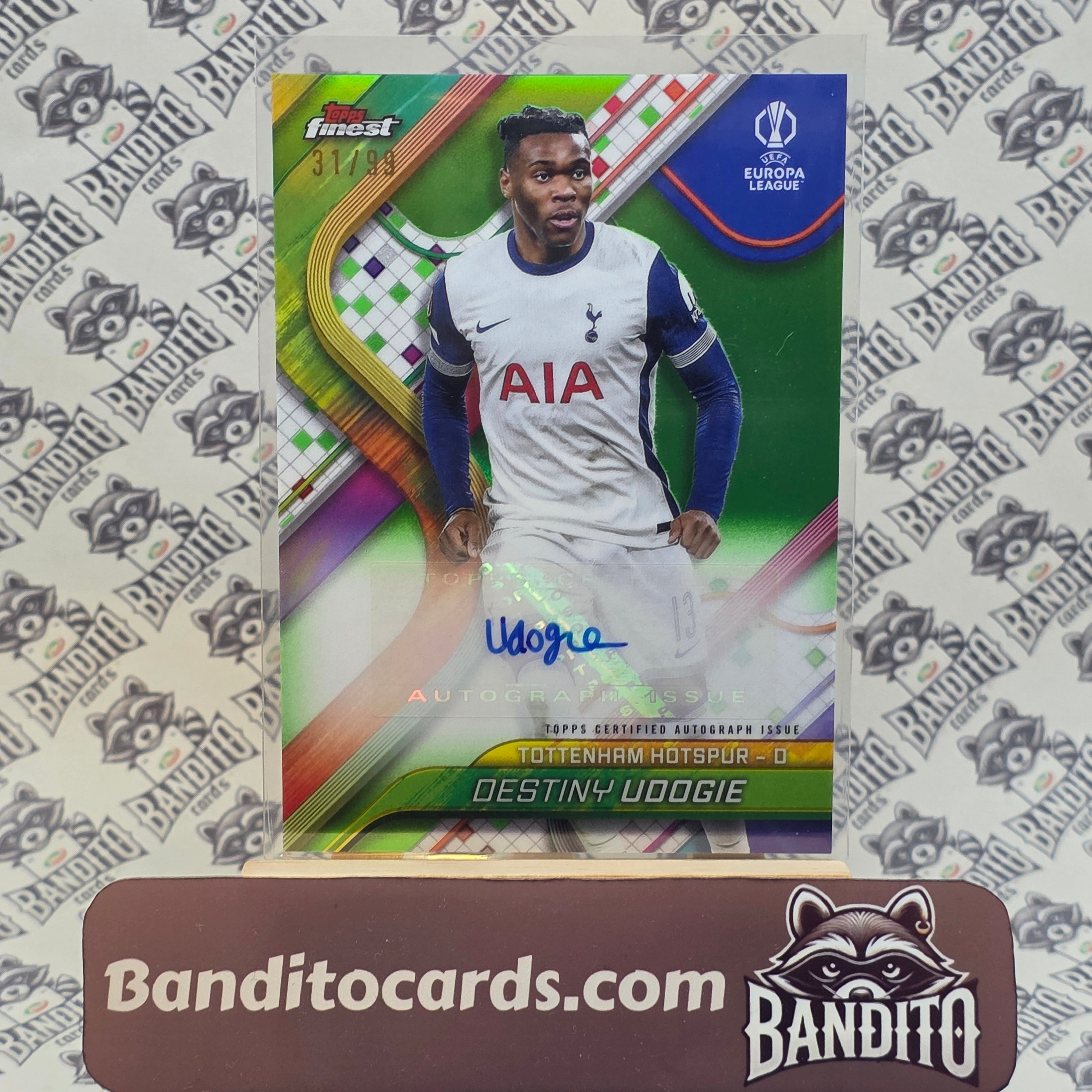 2023-24 Topps Finest Destiny Udogie auto /99 - Tottenham