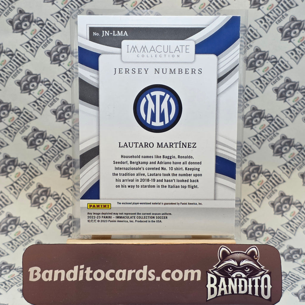 2022-23 Panini Immaculate Lautaro Martinez patch /49 - Inter
