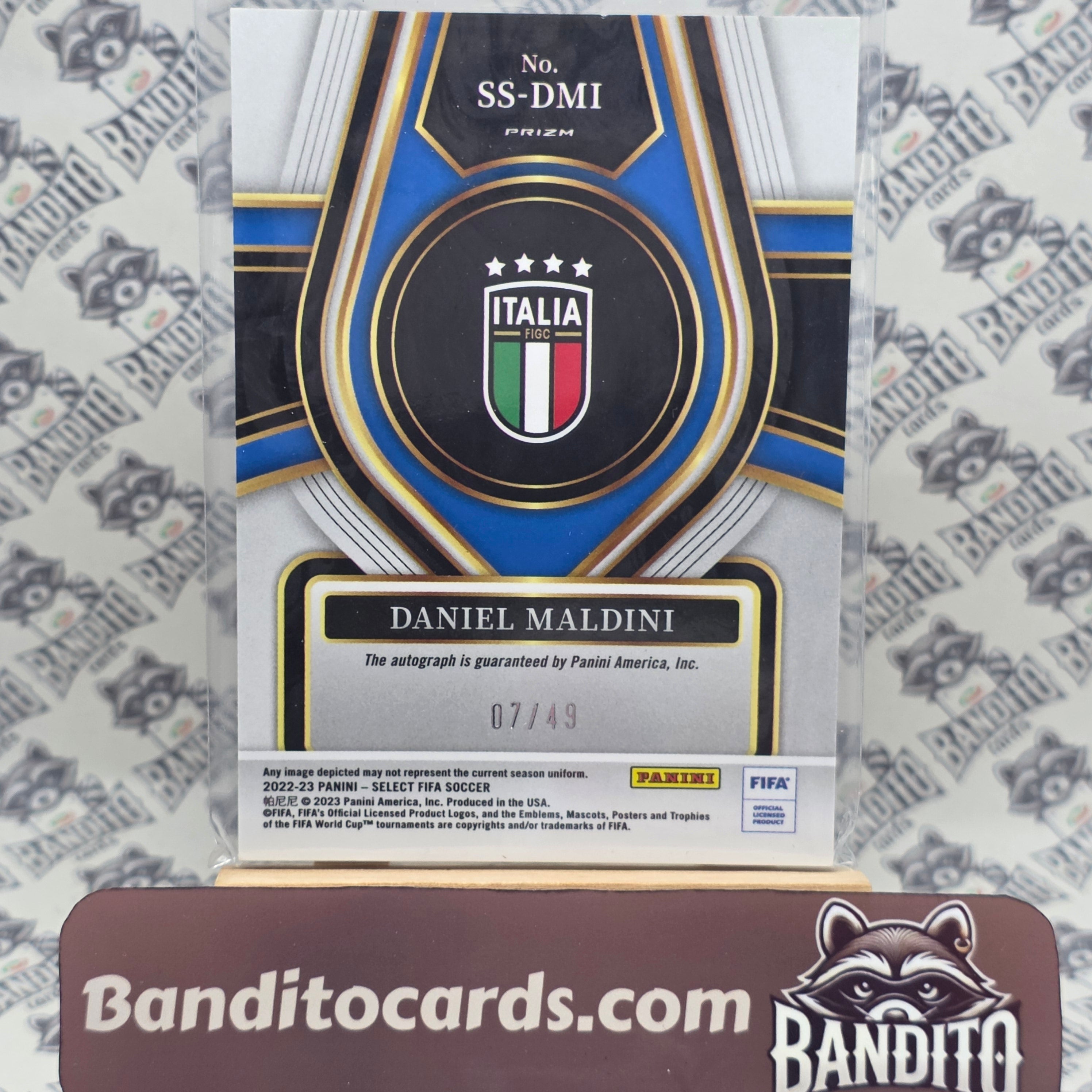 2022-23 Panini Select Daniel Maldini auto /49 - Italy