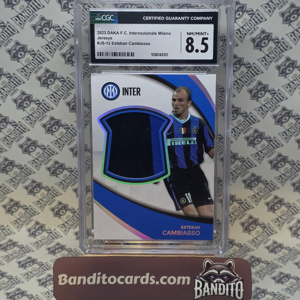 2023 Daka Inter Esteban Cambiasso patch /50 CGC 8.5
