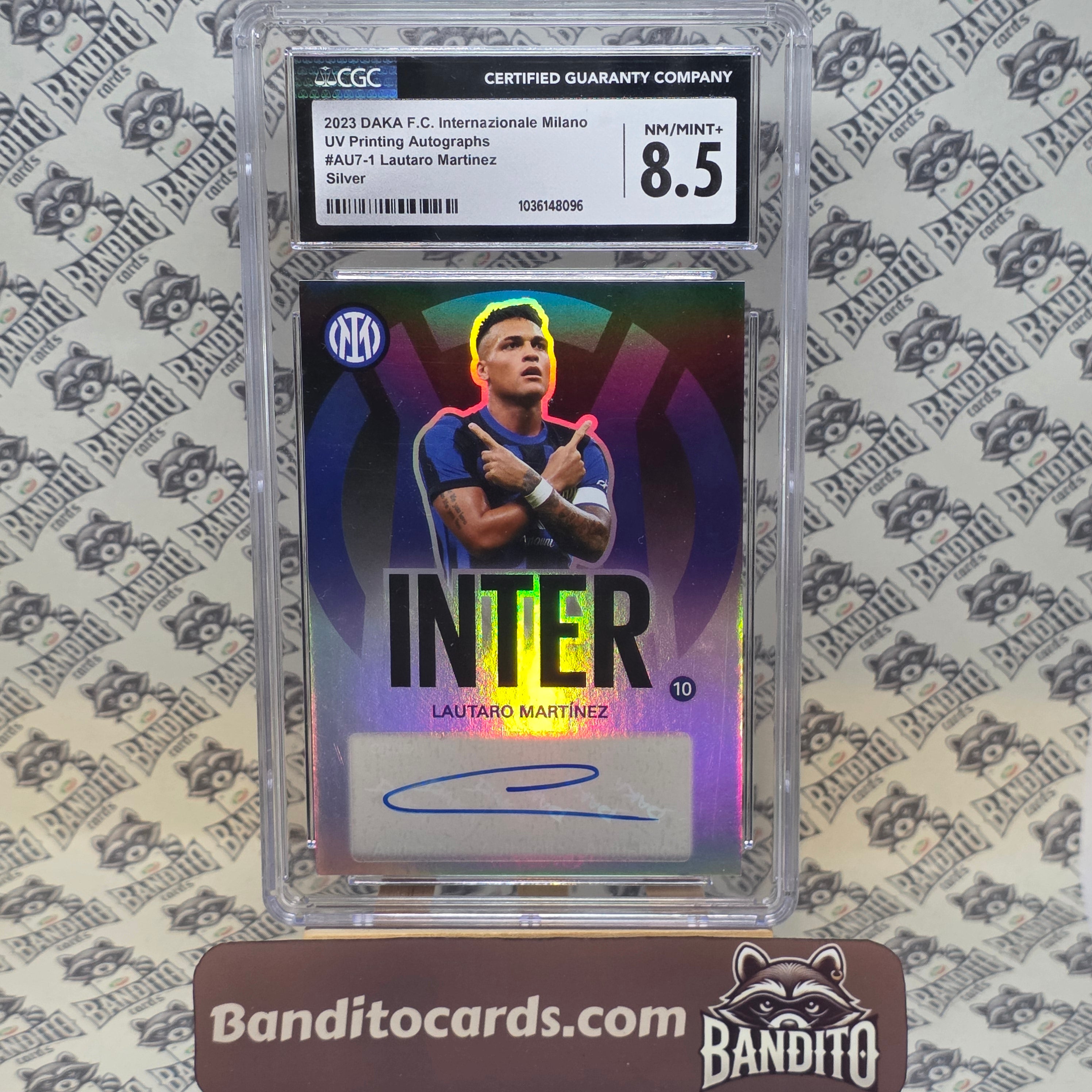 2023 Daka Inter Lautaro Martinez auto /23 - CGC 8.5