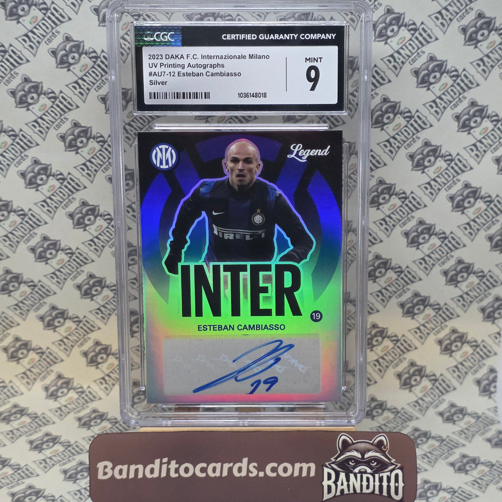2023 Daka Inter Esteban Cambiasso auto /23 - CGC 9