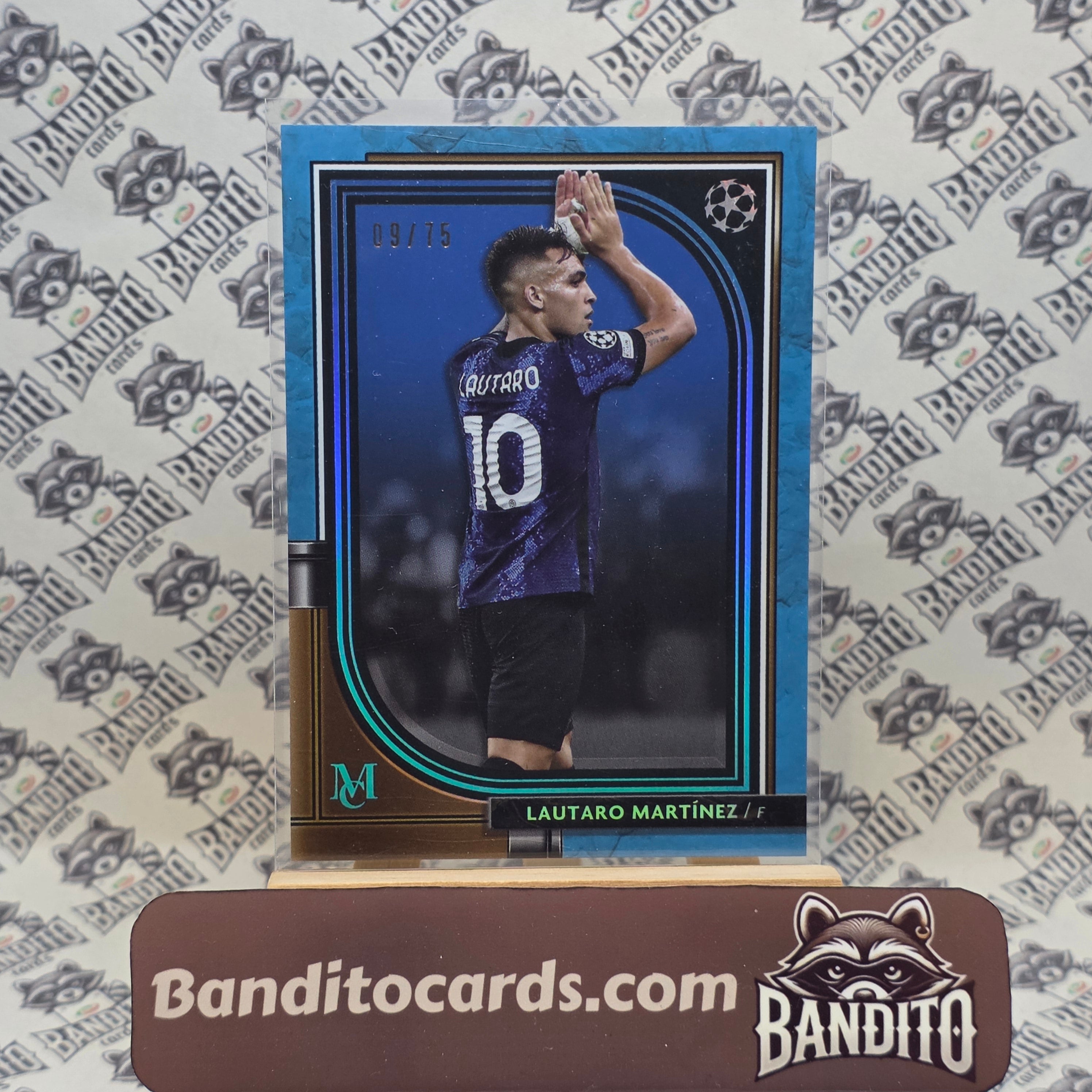 2022 Topps Museum Lautaro Martinez /75 - Inter