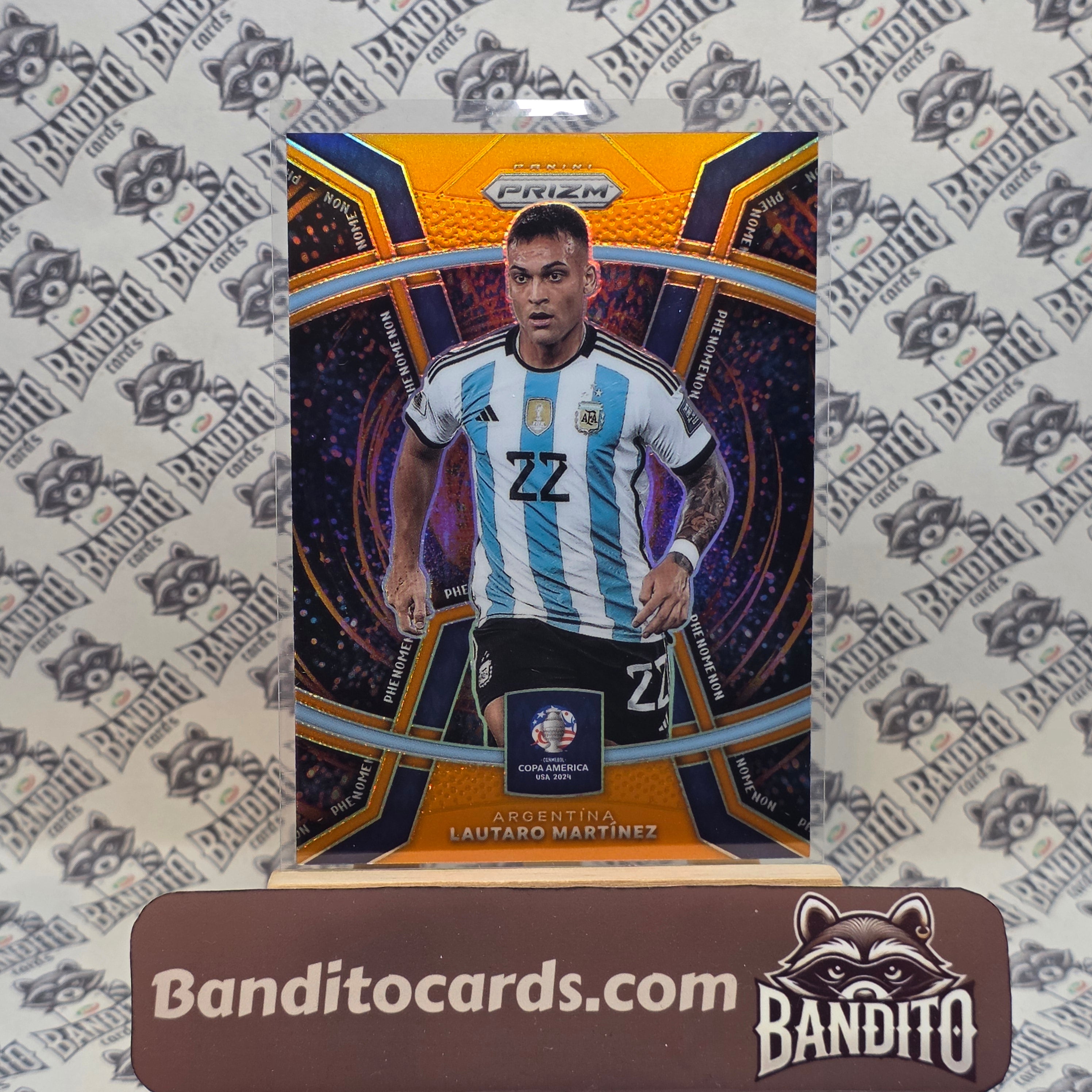 2024 Panini Prizm Copa America Lautaro Martinez Phenomenon /25 - Inter