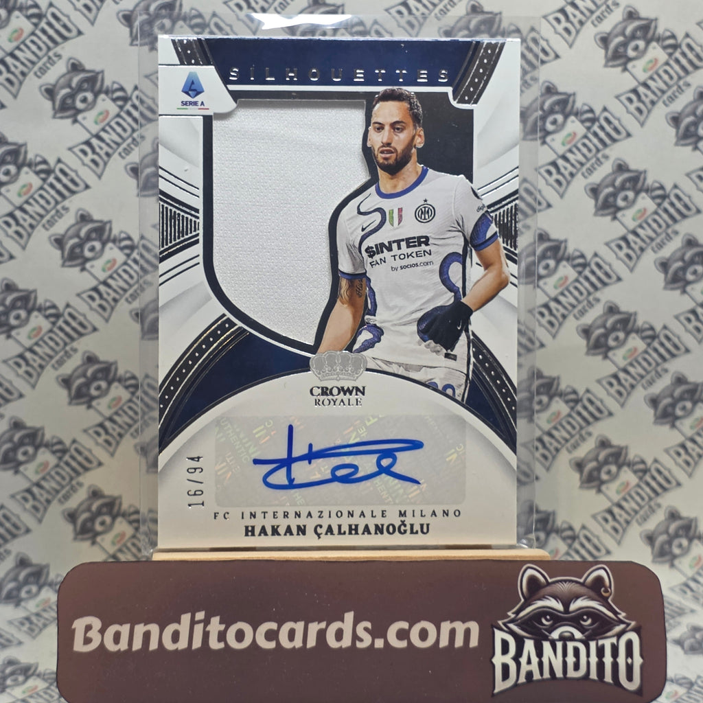 2021-22 Panini Chronicles Crown Hakan Calhanoglu patch auto /94 - Inter