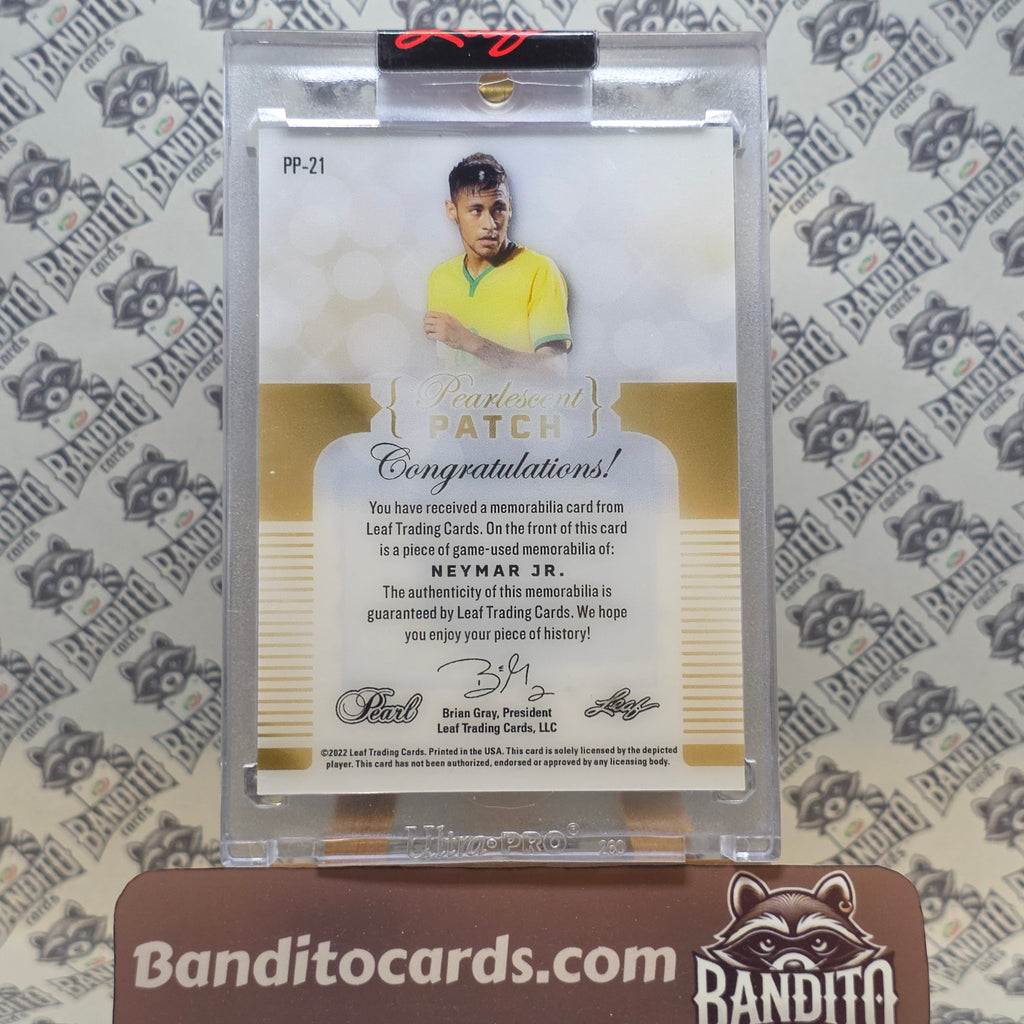 2022 Leaf Neymar Jr. Pearlescent Patch /4 - Santos Brazil