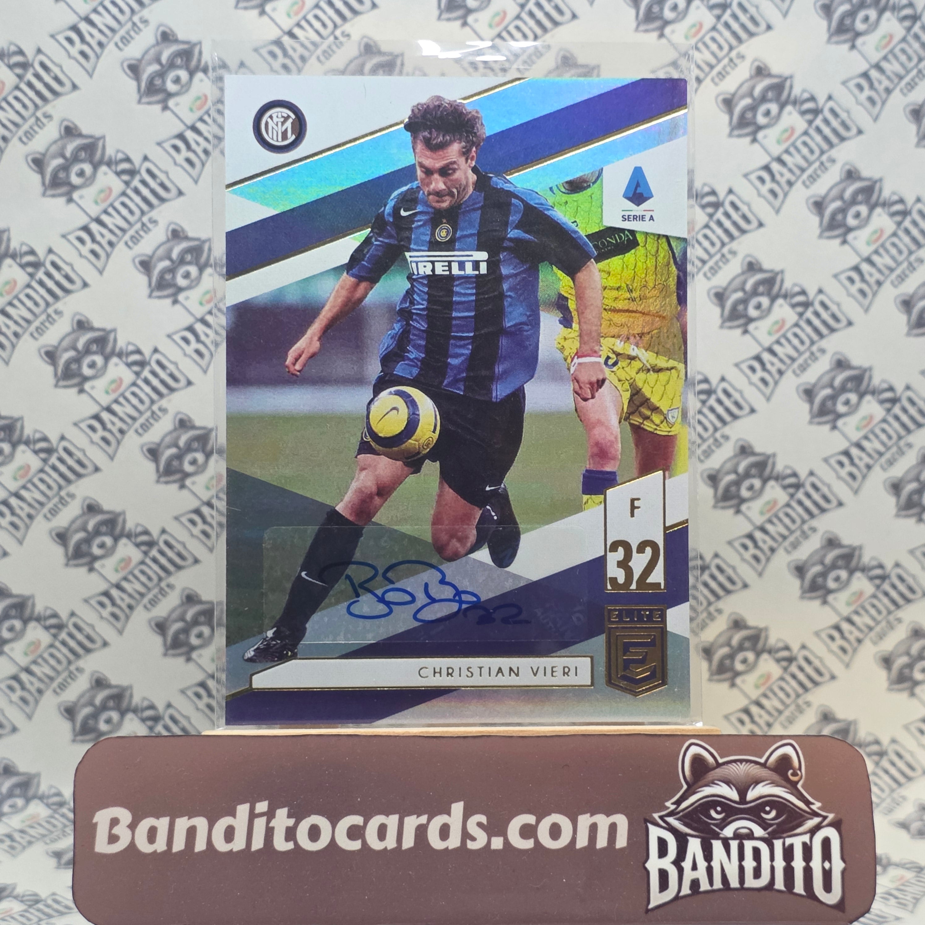2019-20 Panini Chronicles Elite Cristian Vieri auto - Inter