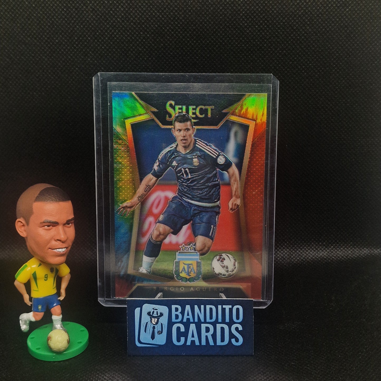 2015-16 Panini Select Sergio Aguero /30 Tie-Dye - Argentina - Banditocards